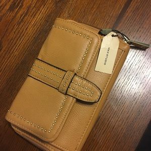 😍😍😍REDUCED PRICE A pretty woman wallet